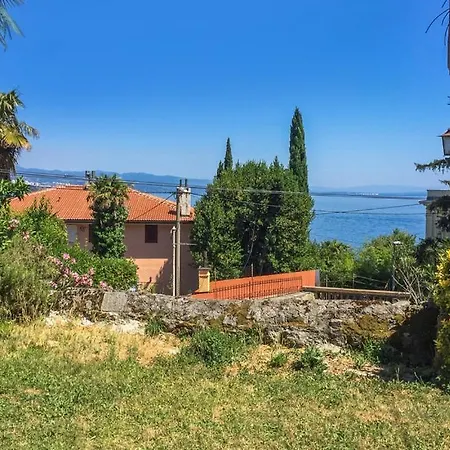 Vallelosca Garden Apartment Opatija