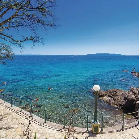 Vallelosca Garden Apartment Opatija