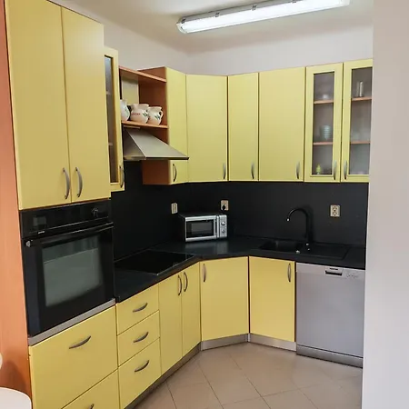 Vallelosca Garden Apartment