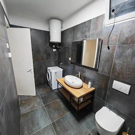 Vallelosca Garden Apartment *